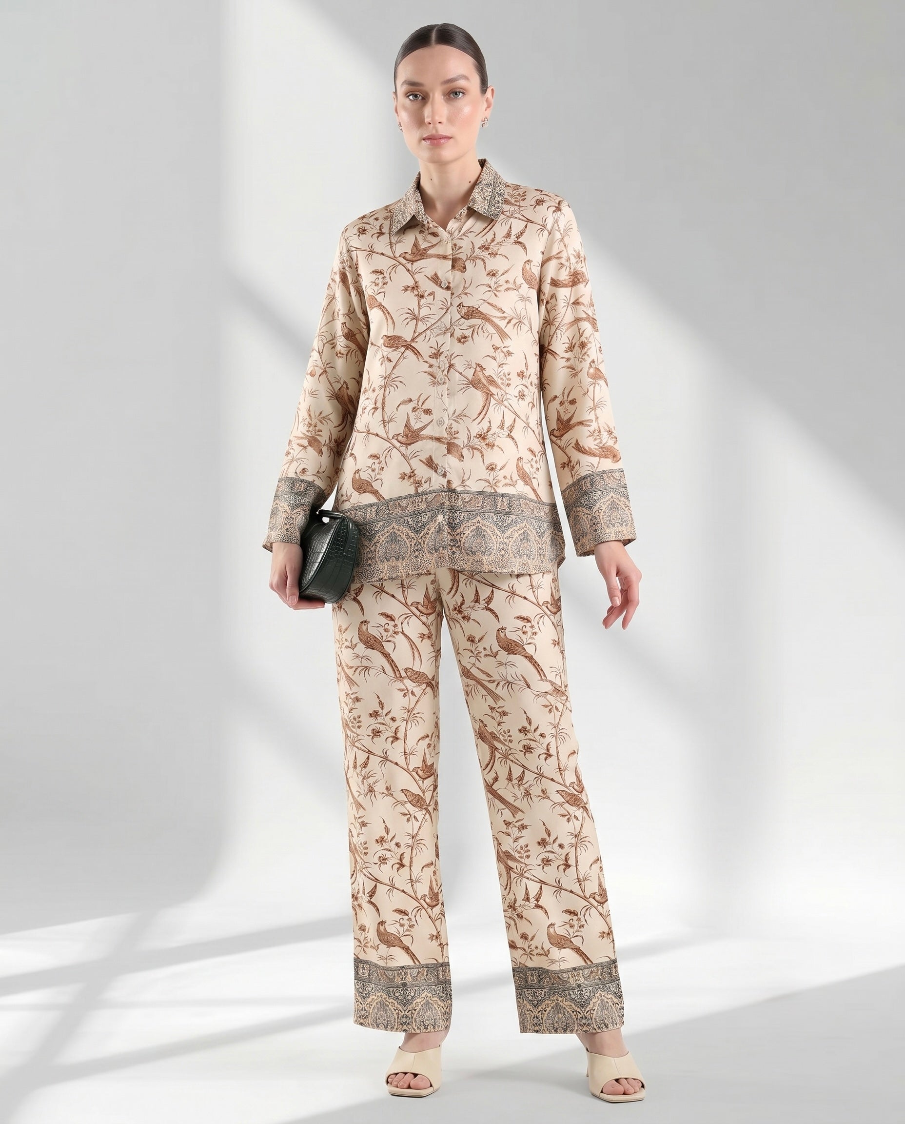 Women's Vintage Bird Motif Silk-Feel Lounge Set