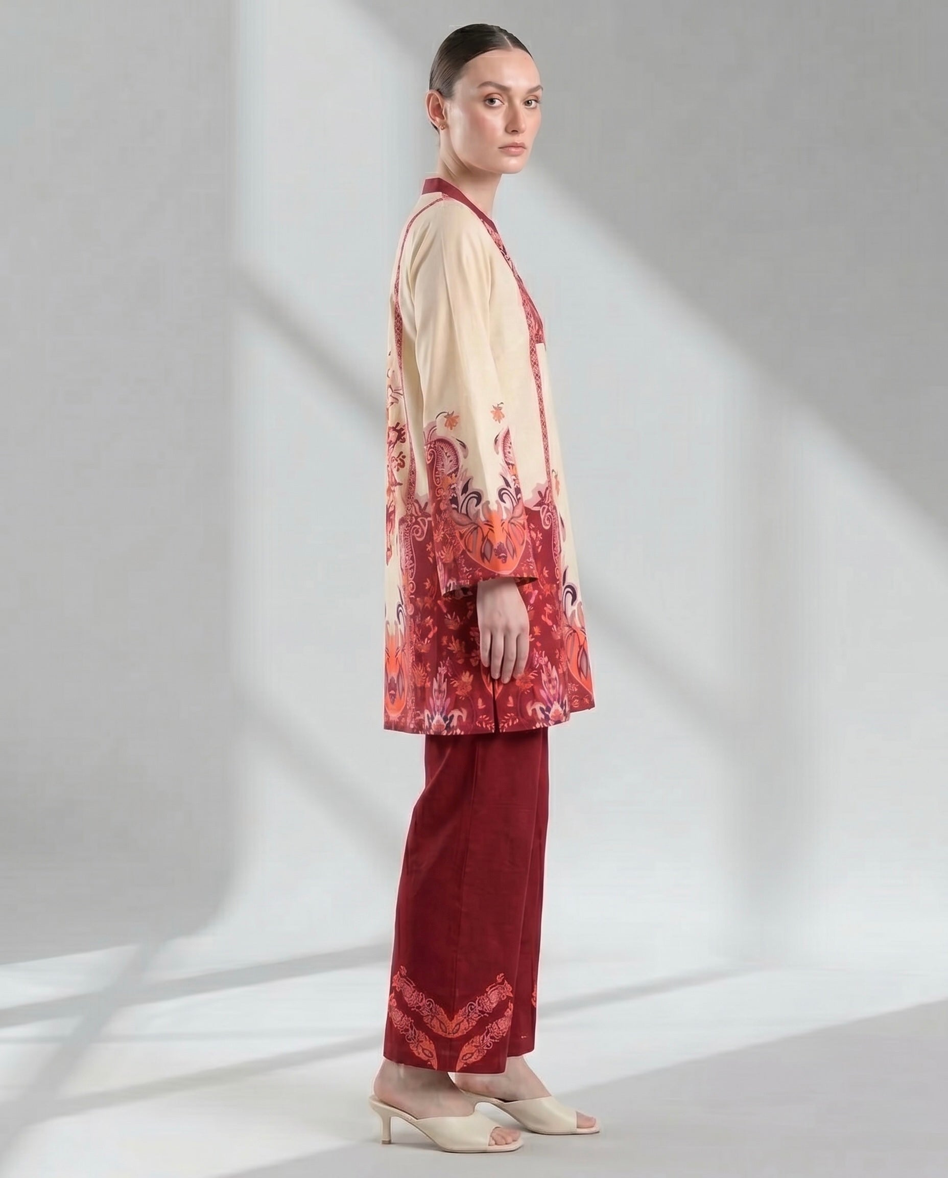 Red Paisley Border Print Two-Piece Lounge Set