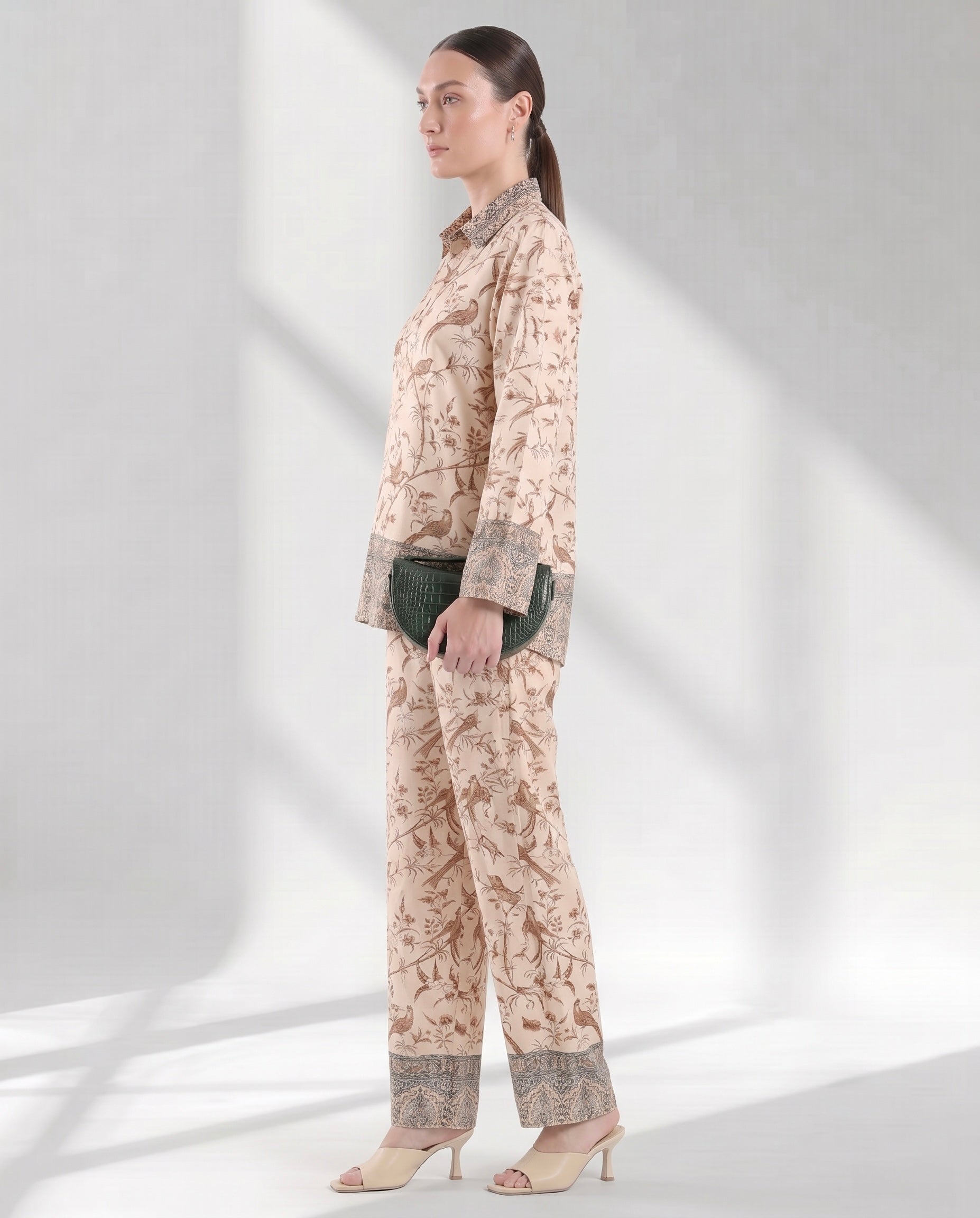 Women's Vintage Bird Motif Silk-Feel Lounge Set