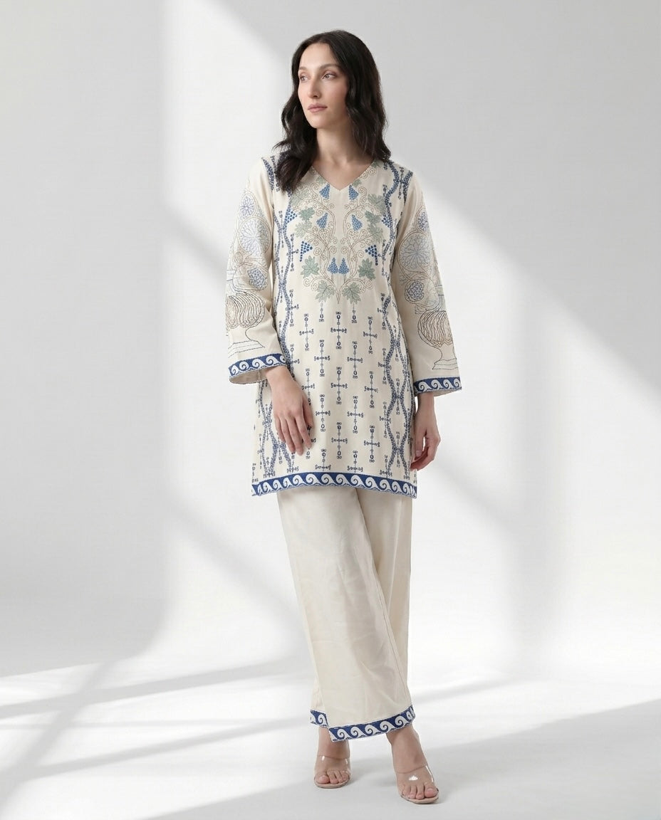 Women’s Ivory Blue Floral Printed Straight Kurti with Wide-Leg Palazzo Set